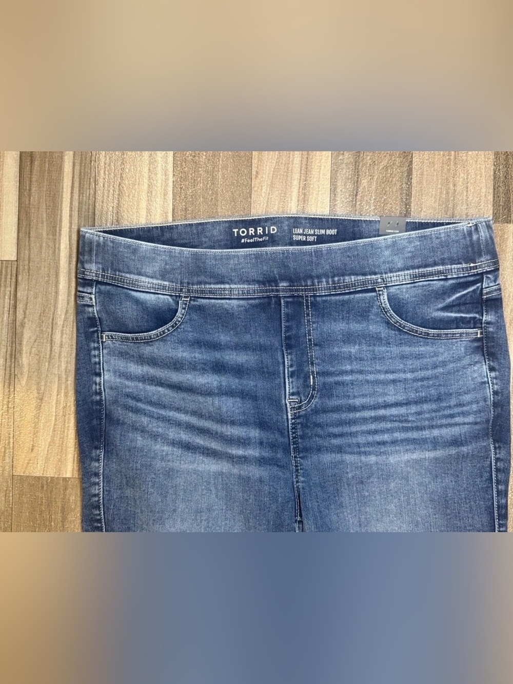 NEW Torrid Womens Size 1XT Lean Jean Slim Boot Super Soft Pull On 36x33 - Picture 4 of 9